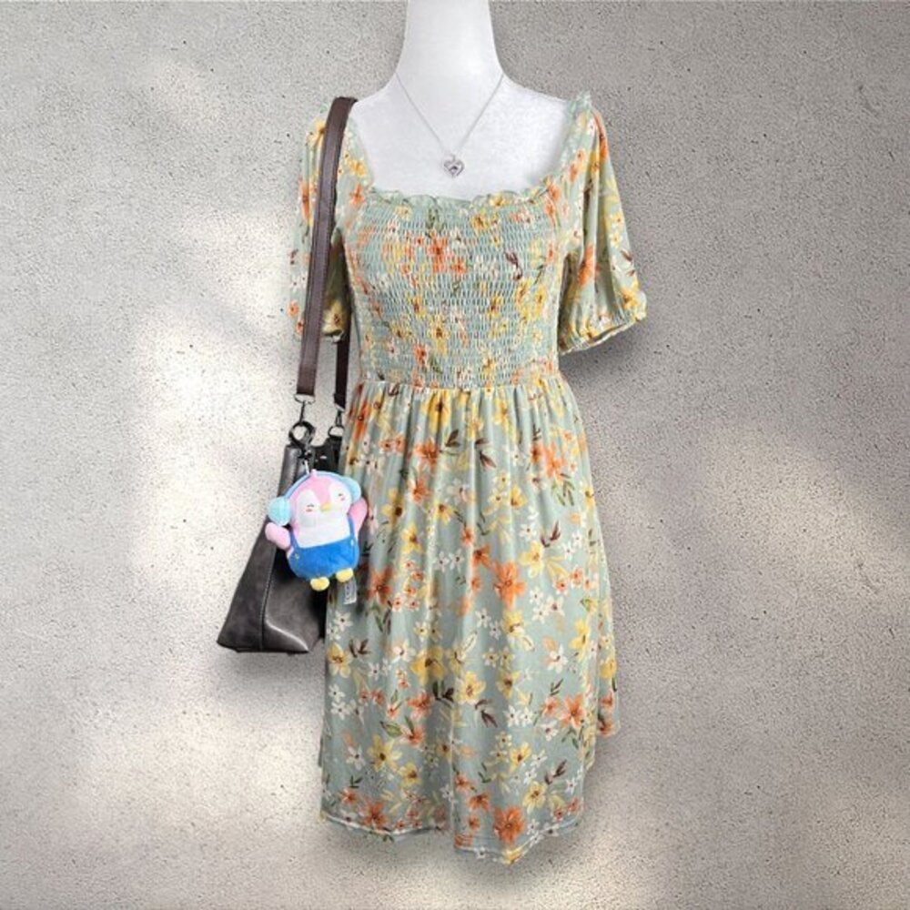 Siren Lily Maternity Floral Smocked Dress Women's S Green Lined Mini Cottagecore